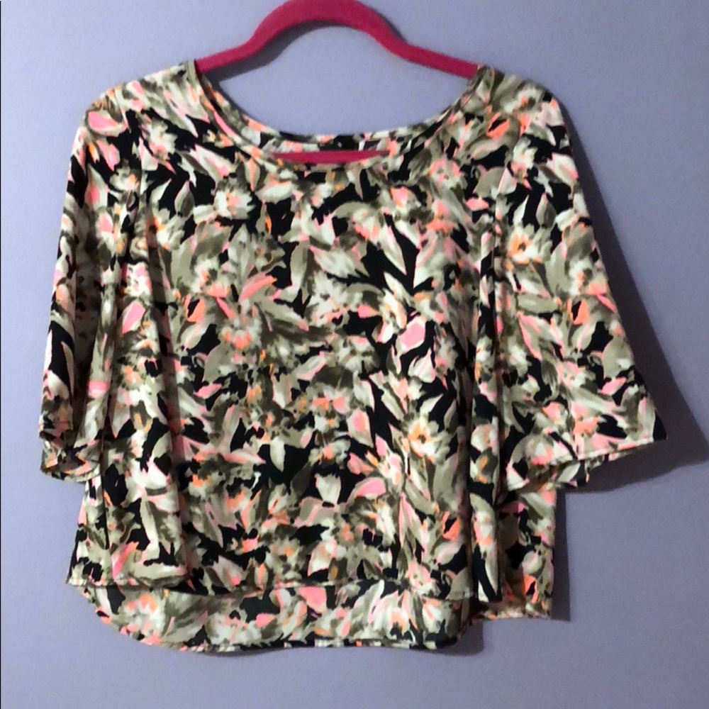 Floral top